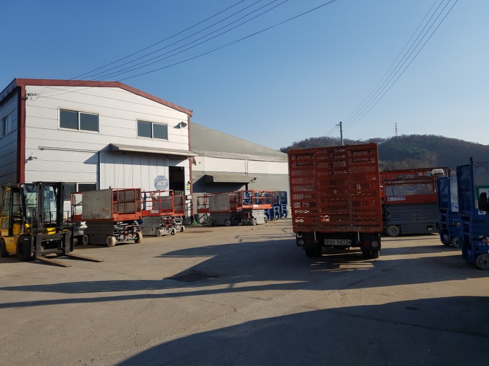 2000769928_yEKawct2_3ee40b7f4a75d46db00386ebe5d9c0a2300bf65d.jpg 이미지크게보기